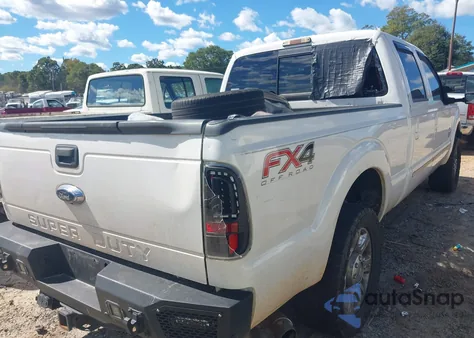 2013 Ford F-250 Lariat из США, поврежденный, VIN 1FT7W2BT5DEA89153